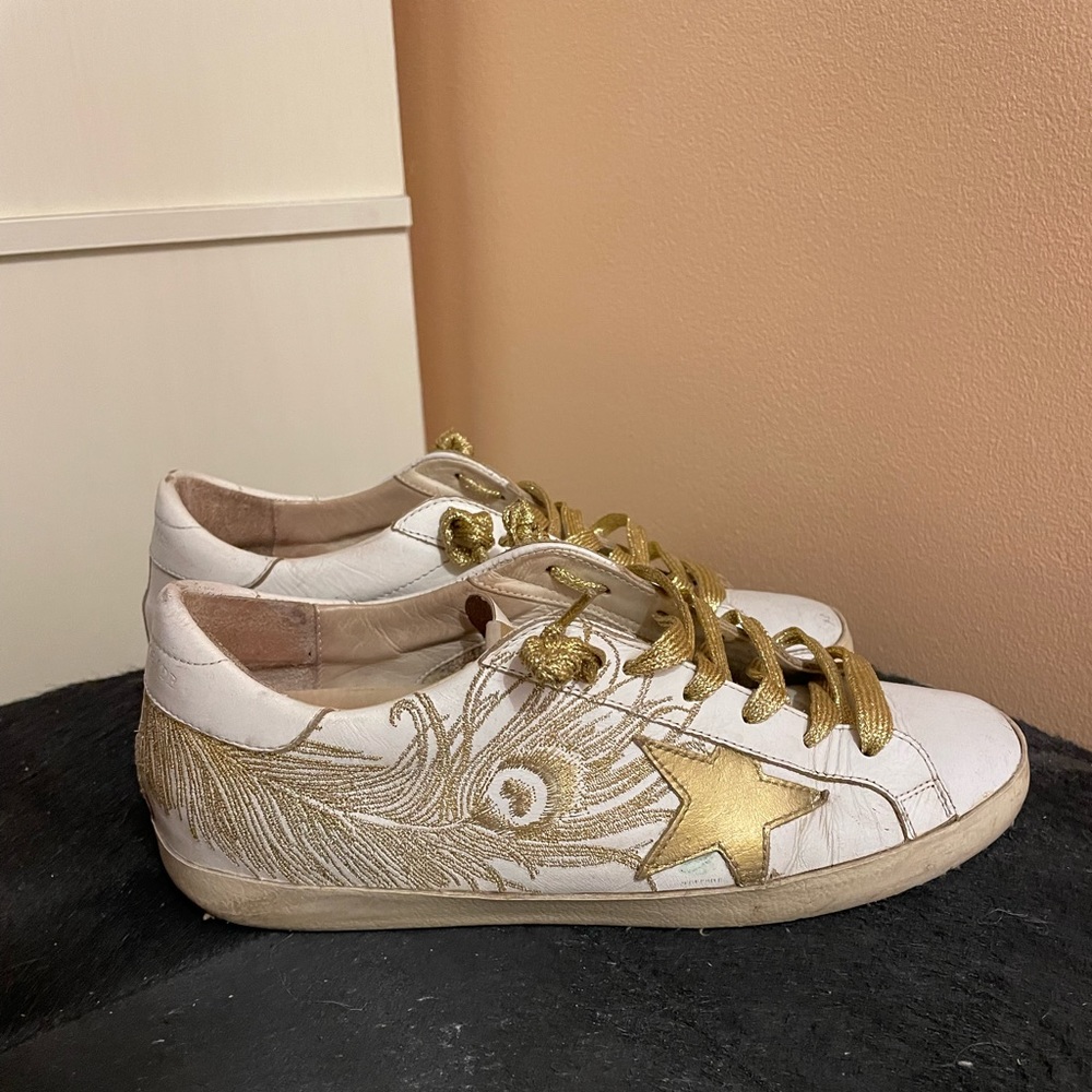 Golden goose superstar sneakers